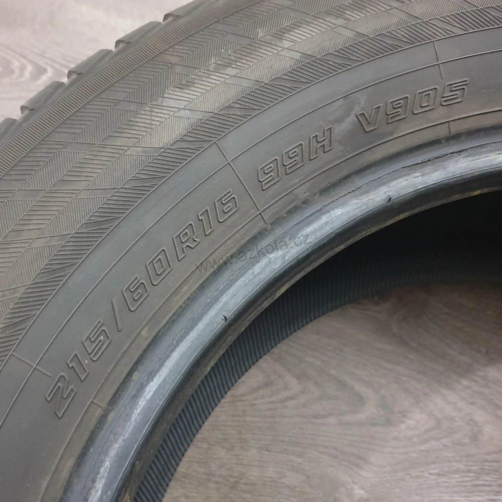Zimní pneumatiky 215/60 R16 Yokohama č. AP603
