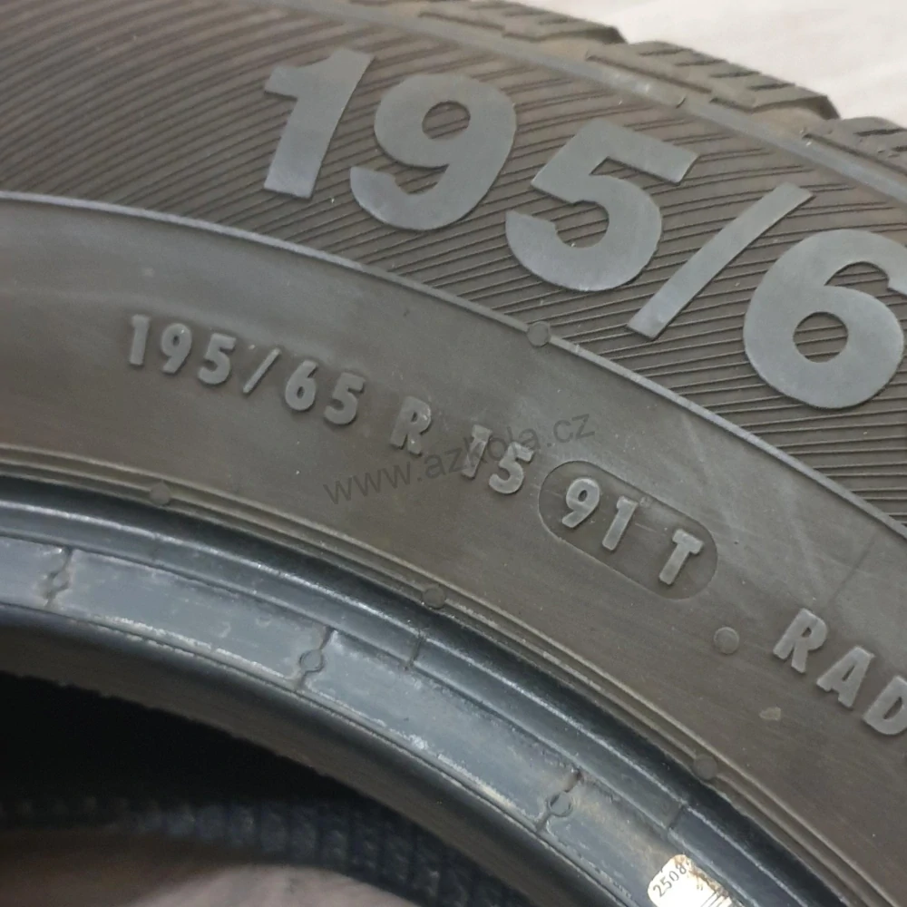 Zimní pneumatiky 195/65 R15 Barum č. AP608