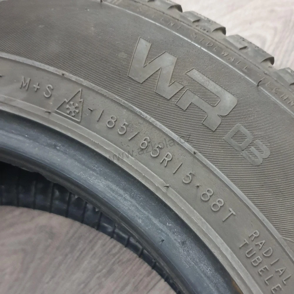 Zimní pneumatiky 185/65 R15 Nokian č. AP636