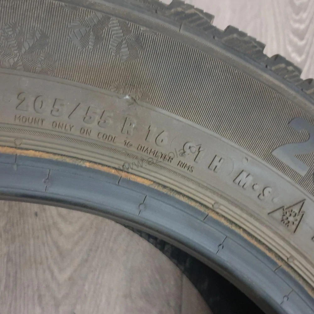 Zimní pneumatiky 205/55 R16 Semperit č. AP646
