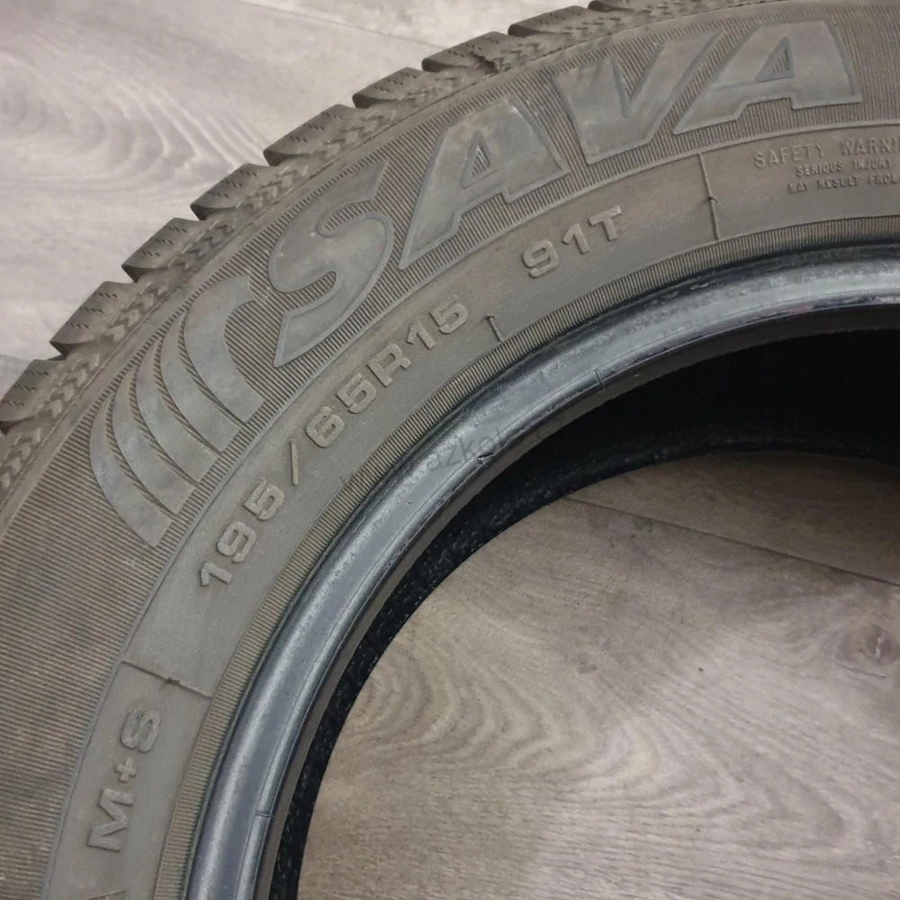 Zimní pneumatiky 195/65 R15 Sava č. AP668