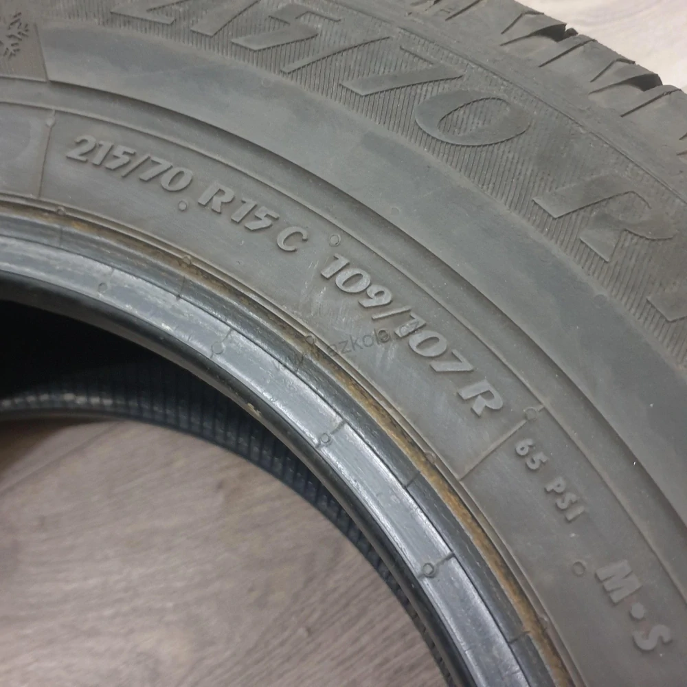 Zimní pneumatiky 215/70 R15C Matador č. AP683
