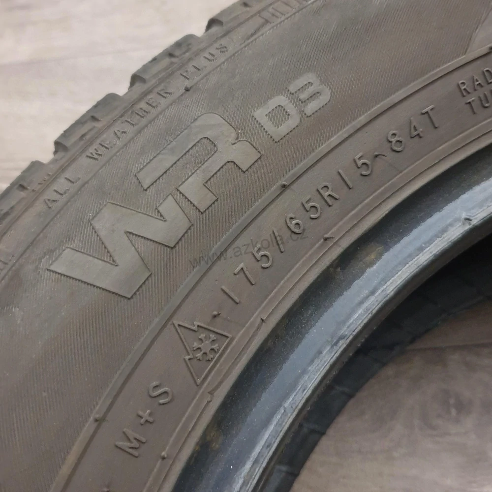 Zimní pneumatiky 175/65 R15 Nokian č. AP706