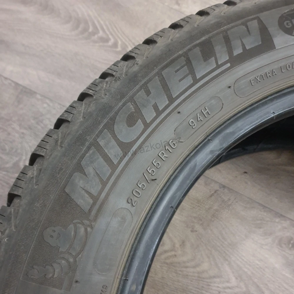 Zimní pneumatiky 205/55 R16 Michelin č. AP719