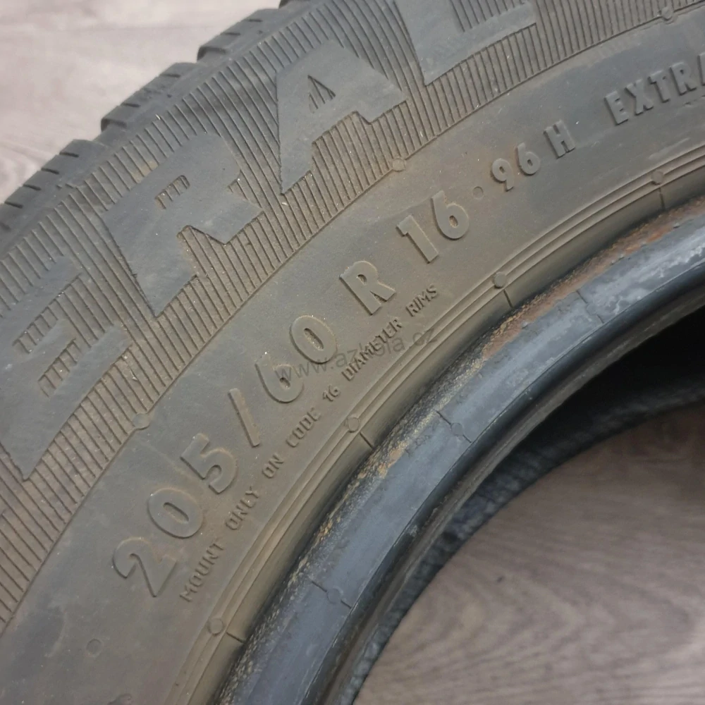 Zimní pneumatiky 205/60 R16 General č. AP751