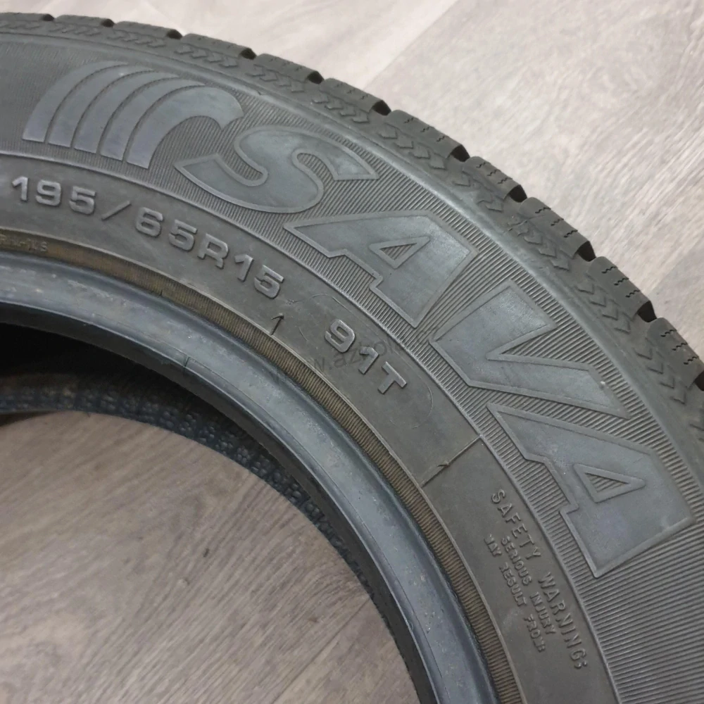 Zimní pneumatiky 195/65 R15 Sava č. AP786