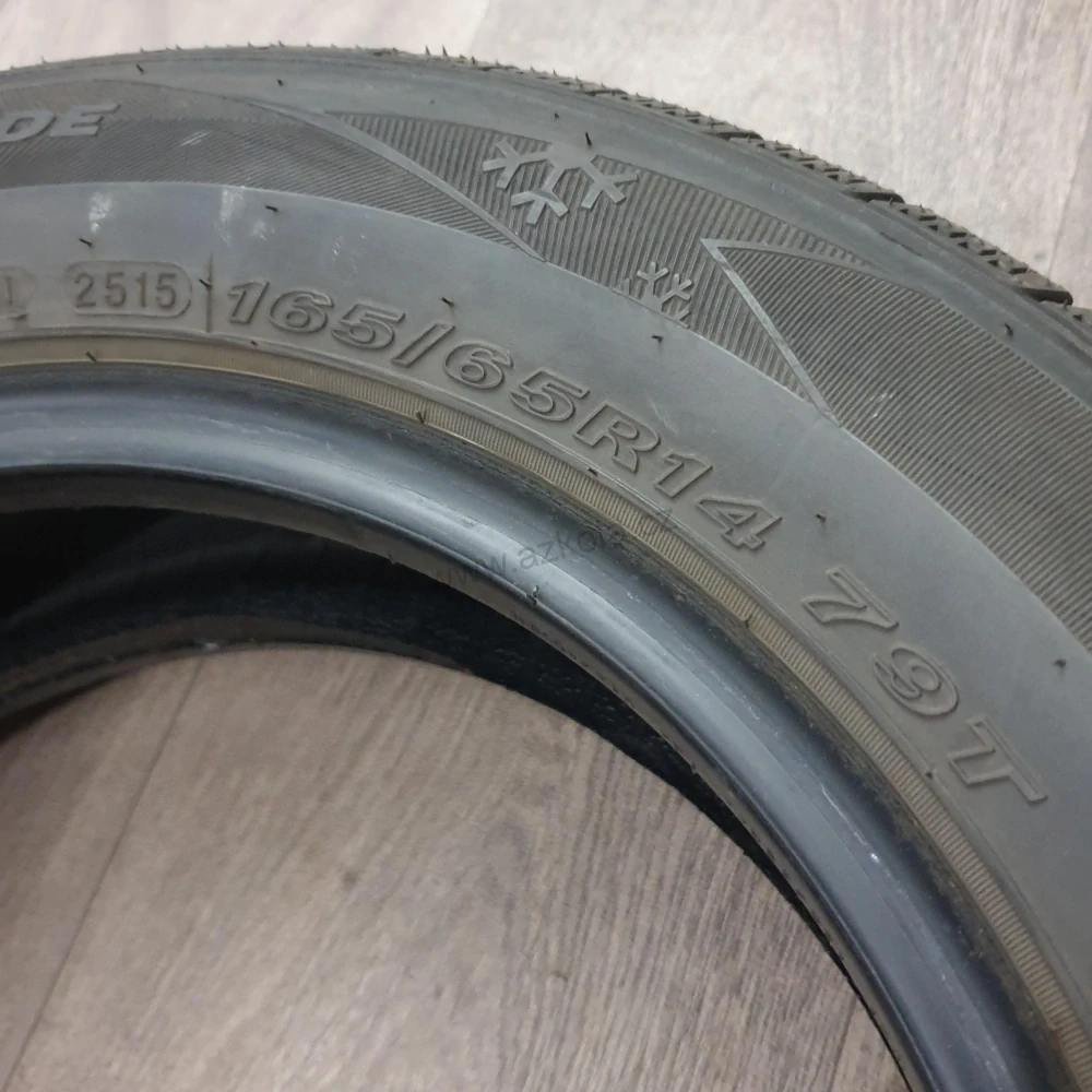 Zimní pneumatiky 165/65 R14 Nexen č. AP814