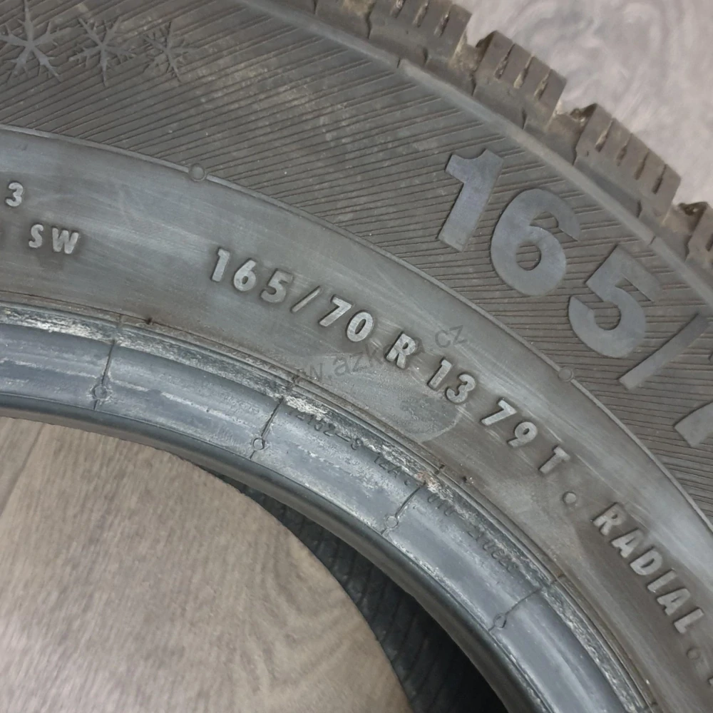 Zimní pneumatiky 165/70 R13 Barum č. AP822