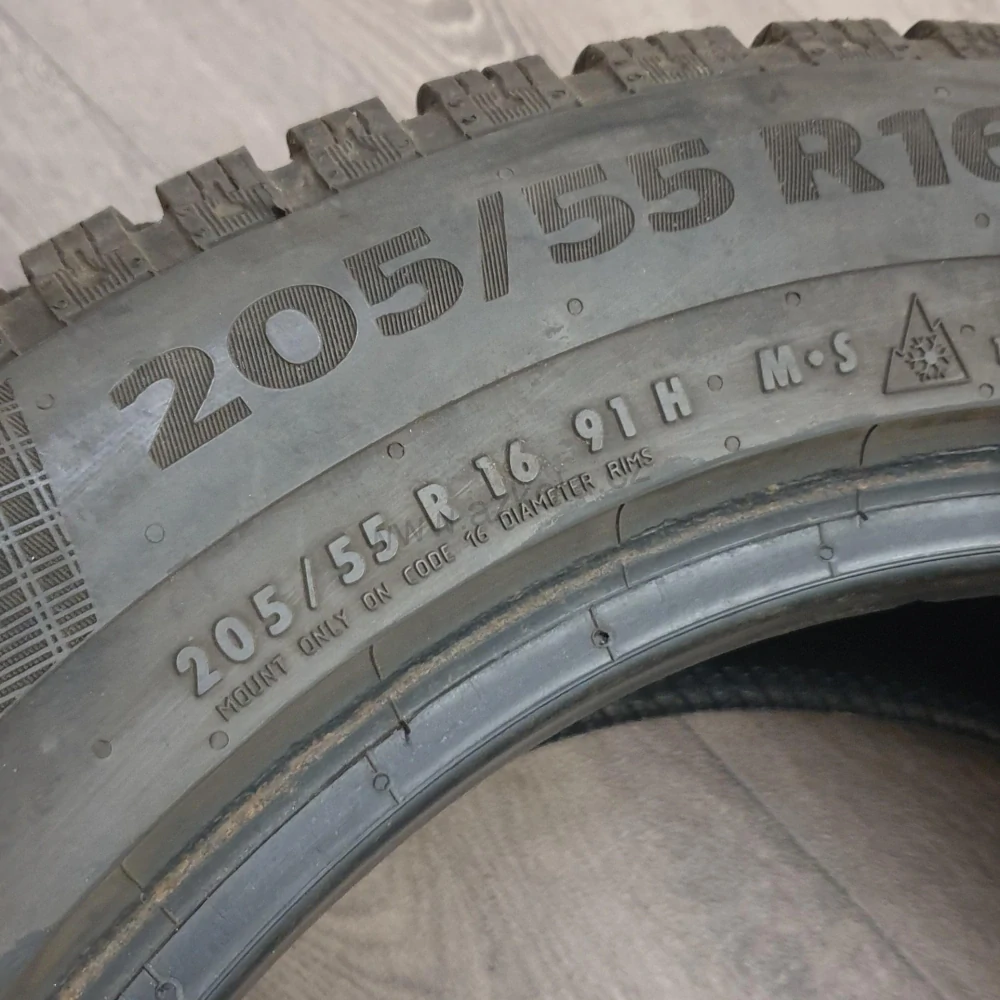 Zimní pneumatiky 205/55 R16 Continental č. AP827