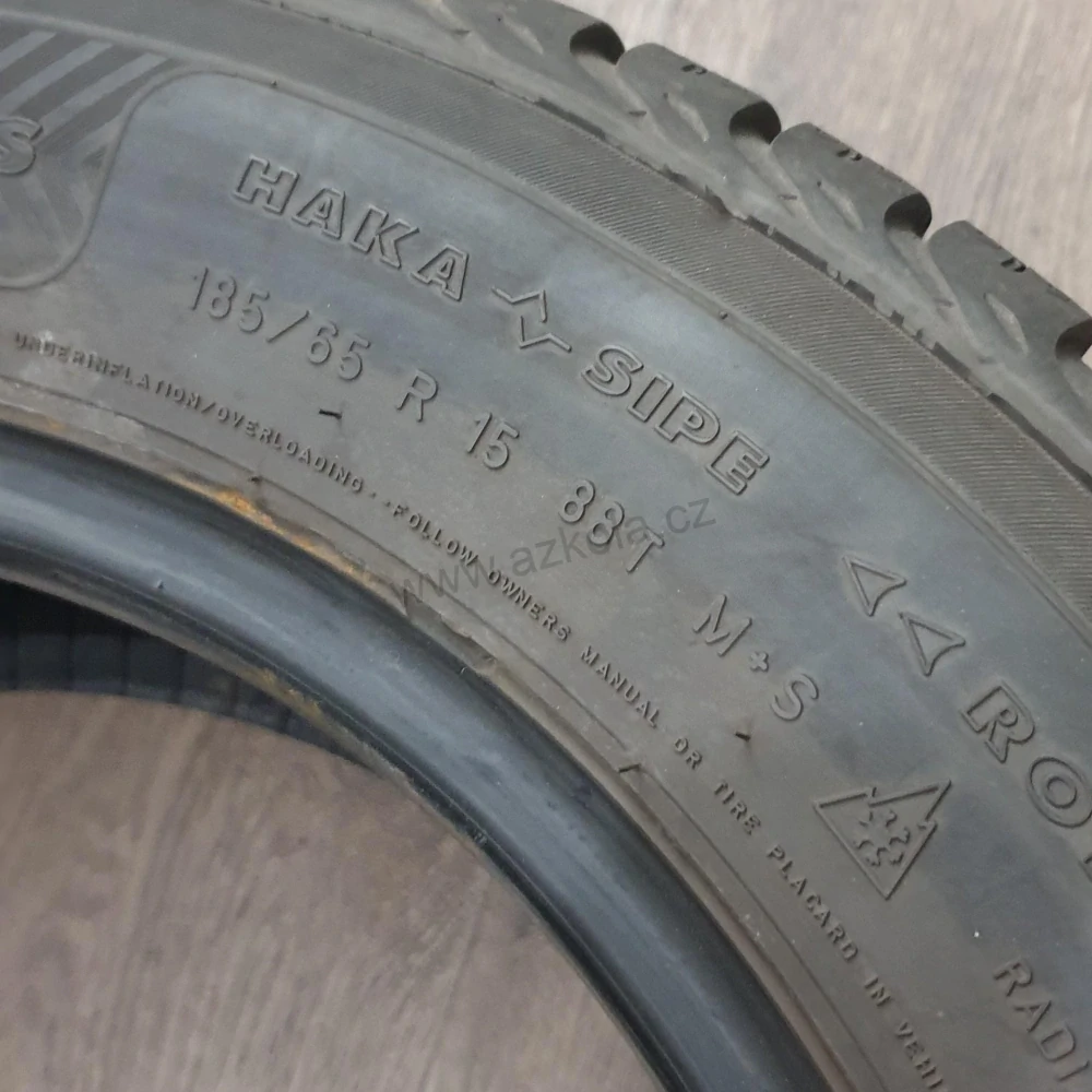 Zimní pneumatiky 185/65 R15 Nokian č. AP875