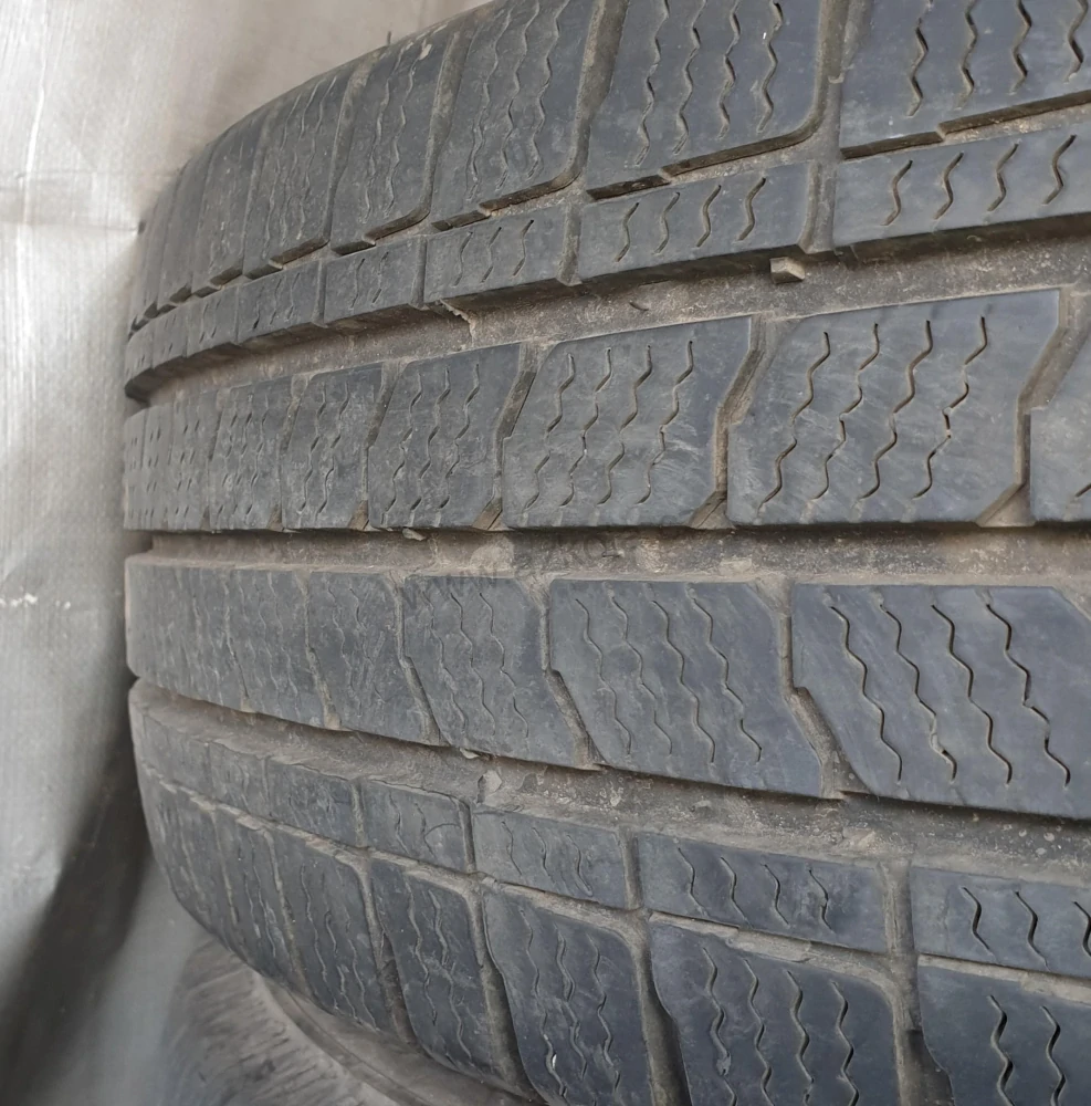 Zimní kola Volkswagen T5, T6 215/65 R16C č.AK169
