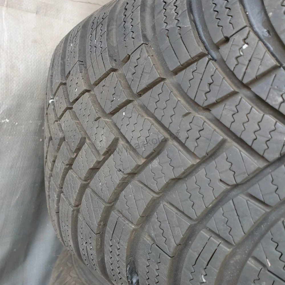 Zimní kola Hyundai i30, Kia Ceed 205/55 R16 č. AK190