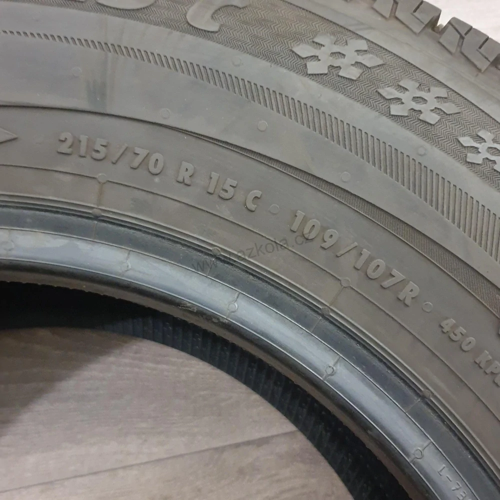 Zimní pneumatiky 215/70 R15C Matador č. AP882