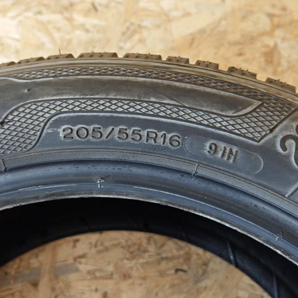 Zimní pneumatiky 205/55 R16 Kleber č. AP899