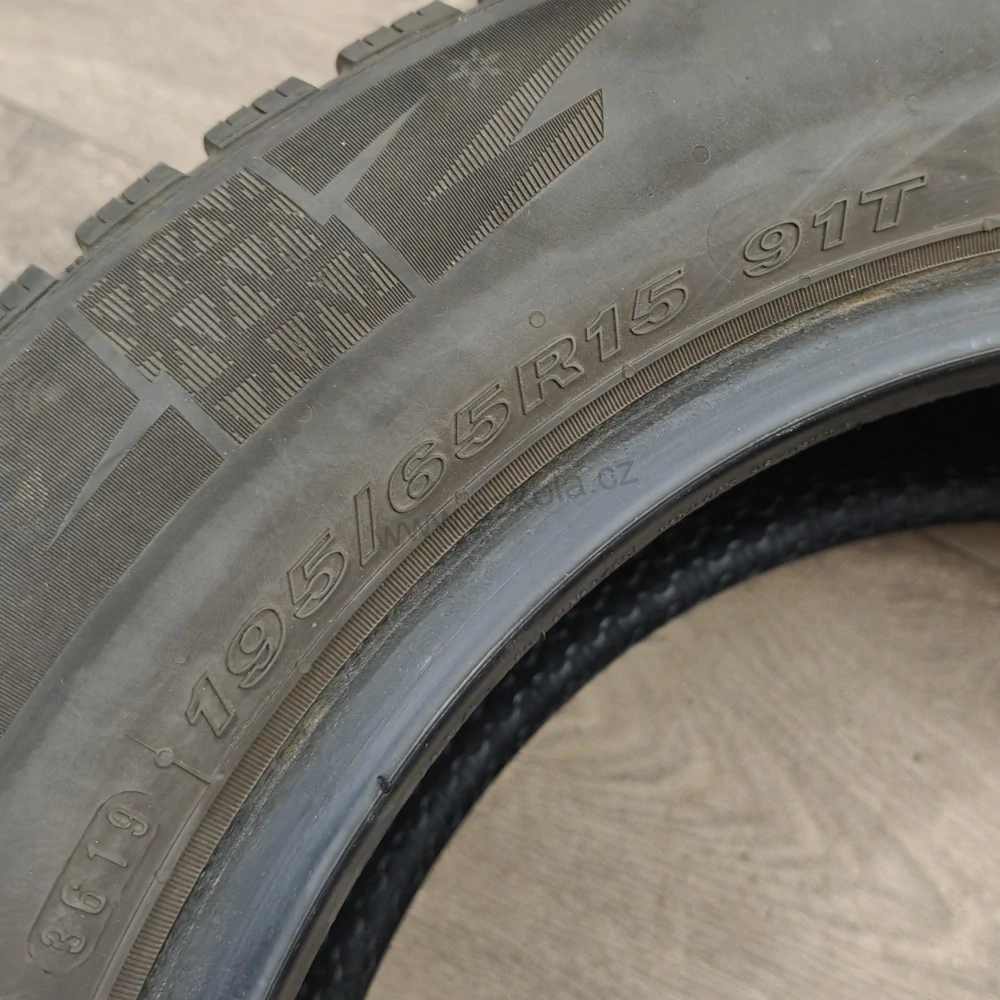 Zimní pneumatiky 195/65 R15 Nexen č. AP920