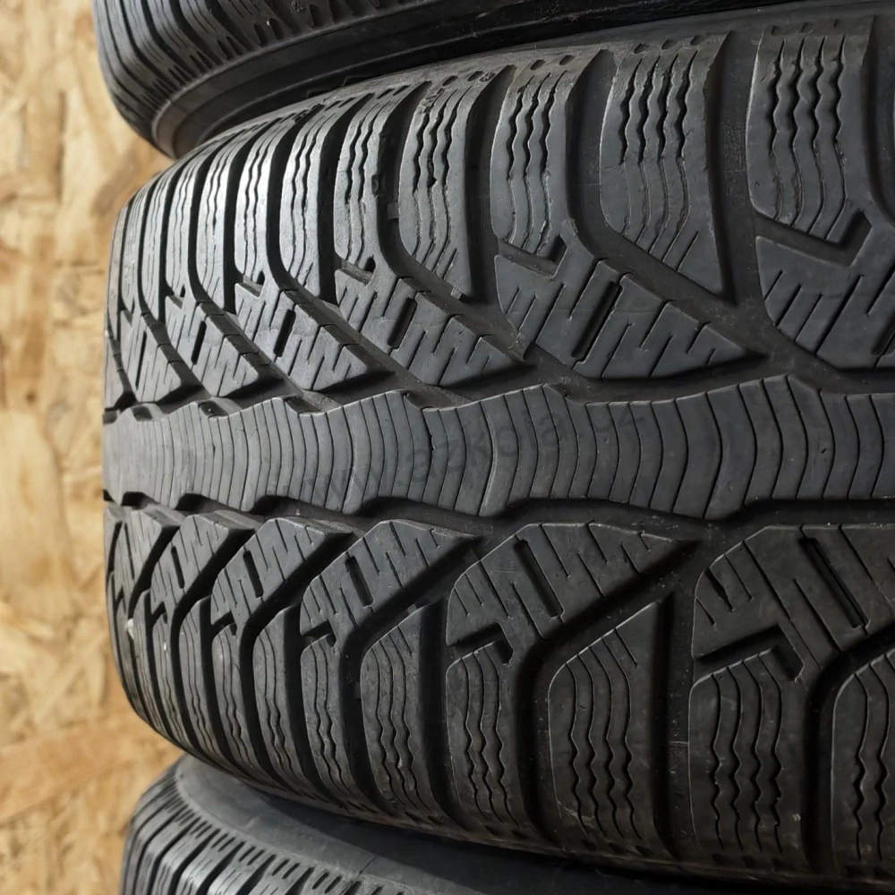 Zimní kola Škoda, Volkswagen, Seat, Audi 205/55 R16 č. AK216