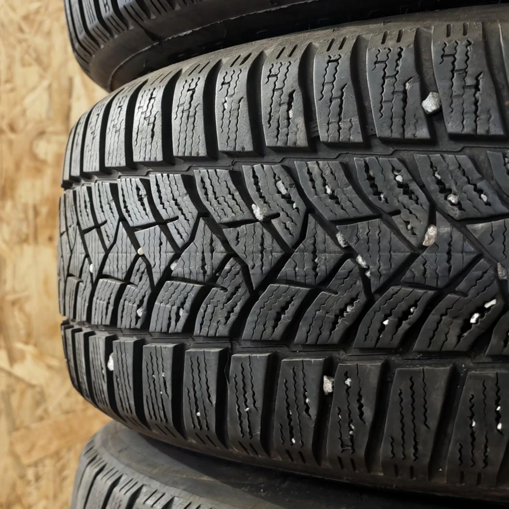 Zimní kola Škoda, Volkswagen, Seat, Audi 205/60 R16 č. AK219