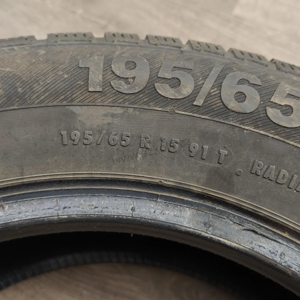 Zimní pneumatiky 195/65 R15 Barum č. AP1086