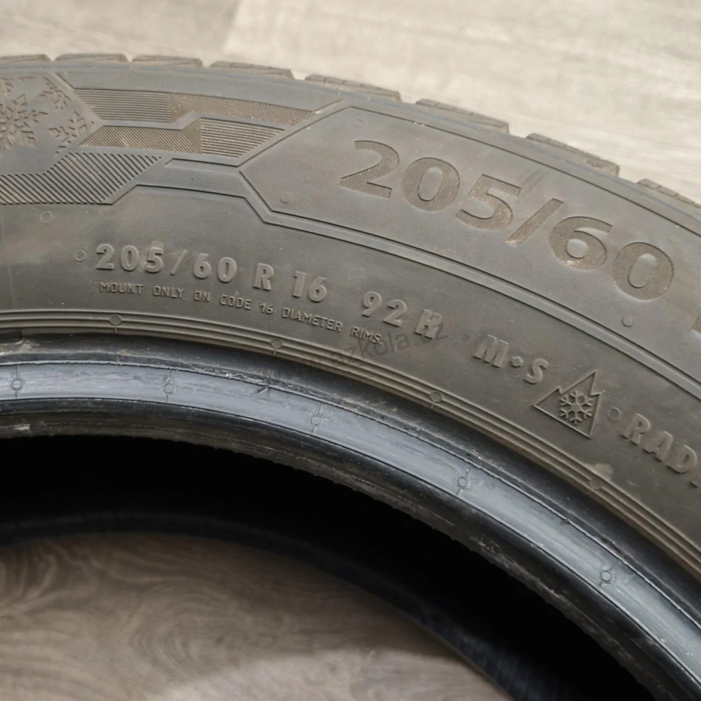 Zimní pneumatiky 205/60 R16 Barum č. AP1105