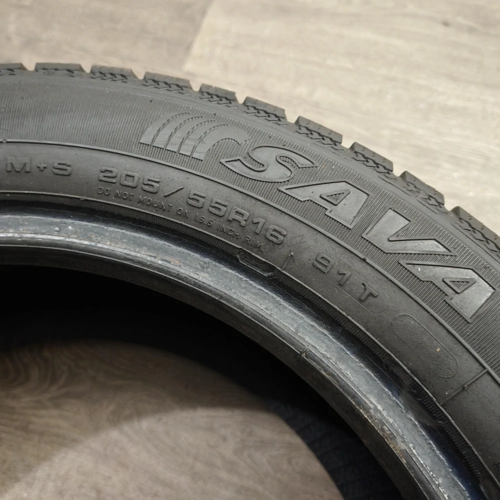 Zimní pneumatiky 205/55 R16 Sava č. AP1126