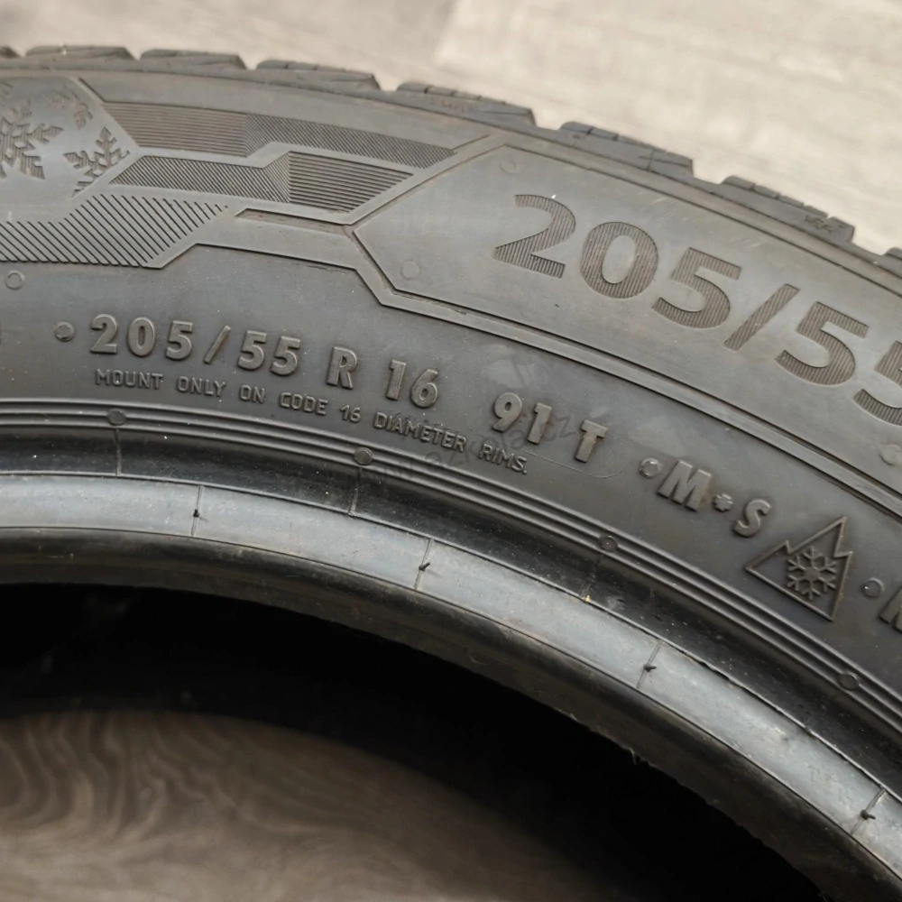 Zimní pneumatiky 205/55 R16 Barum č. AP1128