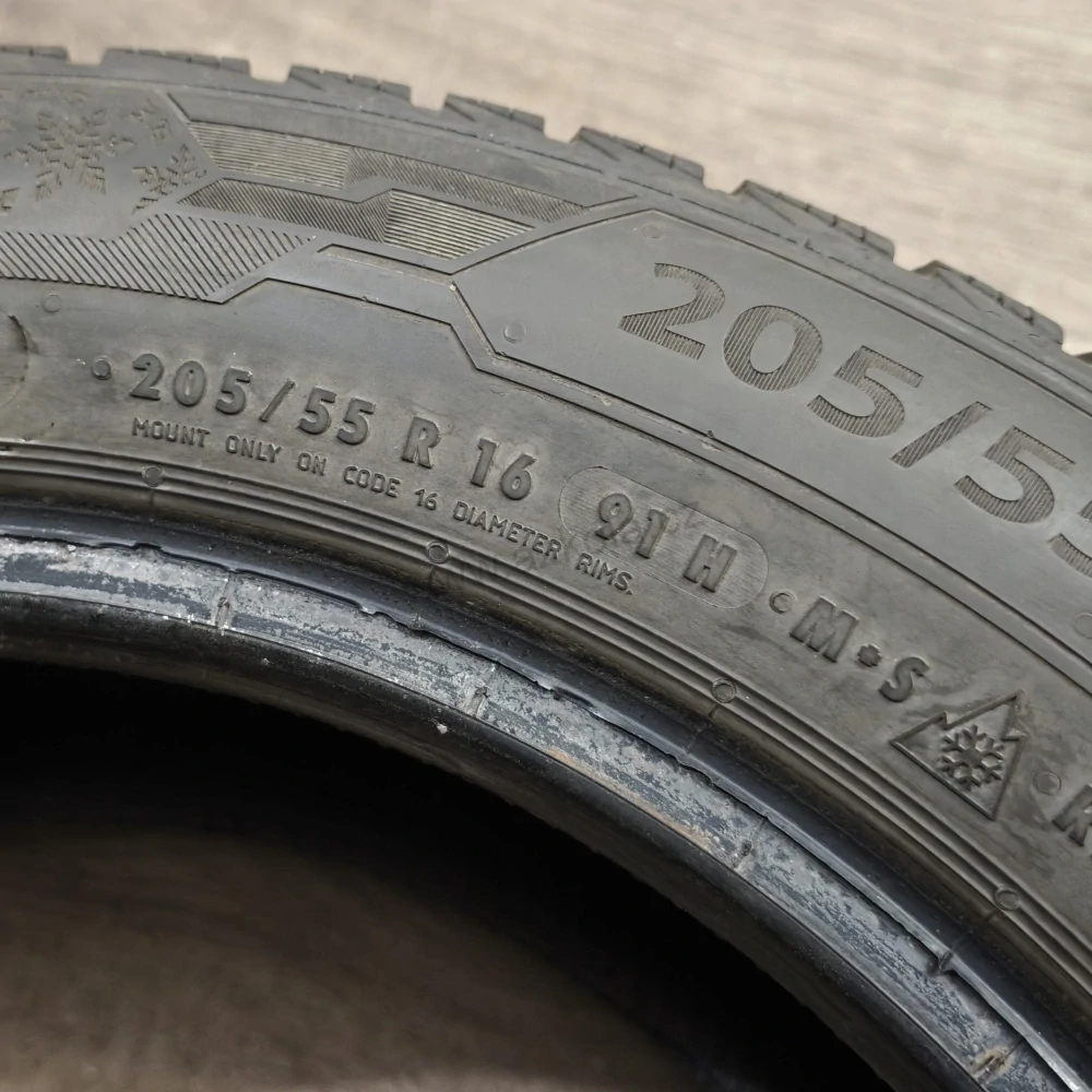 Zimní pneumatiky 205/55 R16 Barum č. AP1132