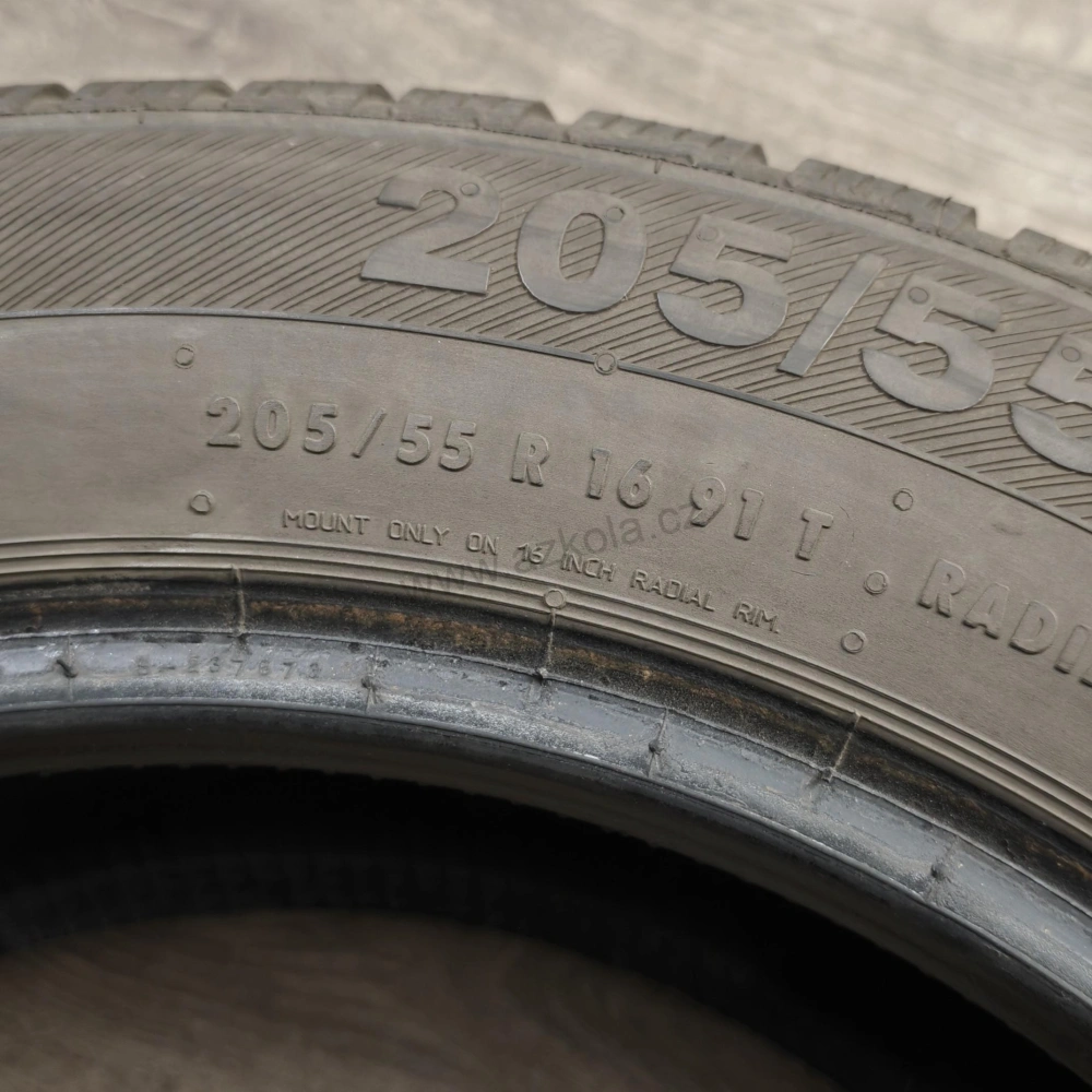 Zimní pneumatiky 205/55 R16 Barum č. AP1137