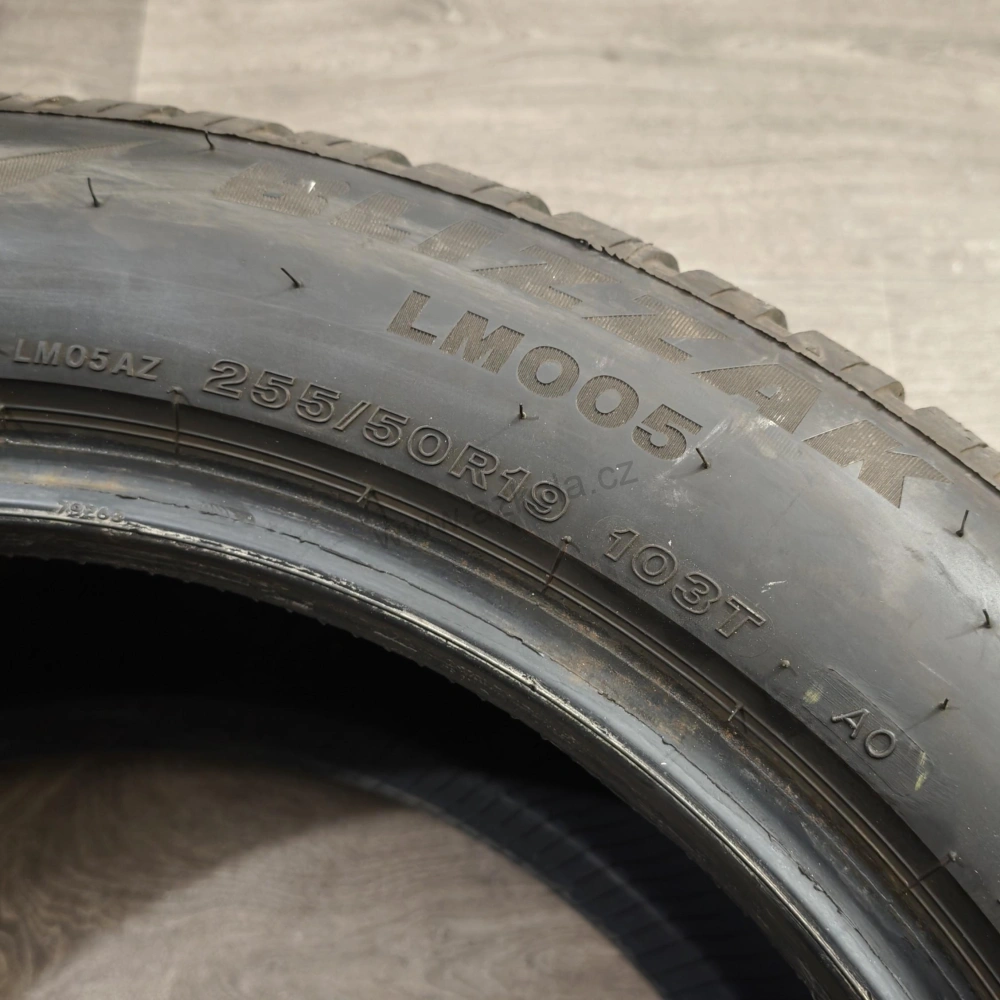 Zimní pneumatiky 255/50 R19 Bridgestone č. AP1152