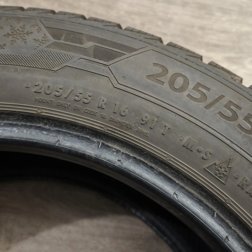 Zimní pneumatiky 205/55 R16 Barum č. AP1177
