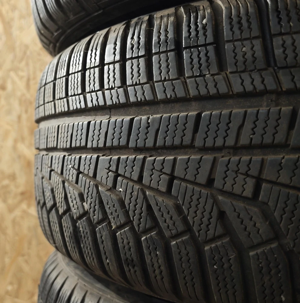 Zimní kola Suzuki SX4, Vitara 215/60 R16 č. AK229