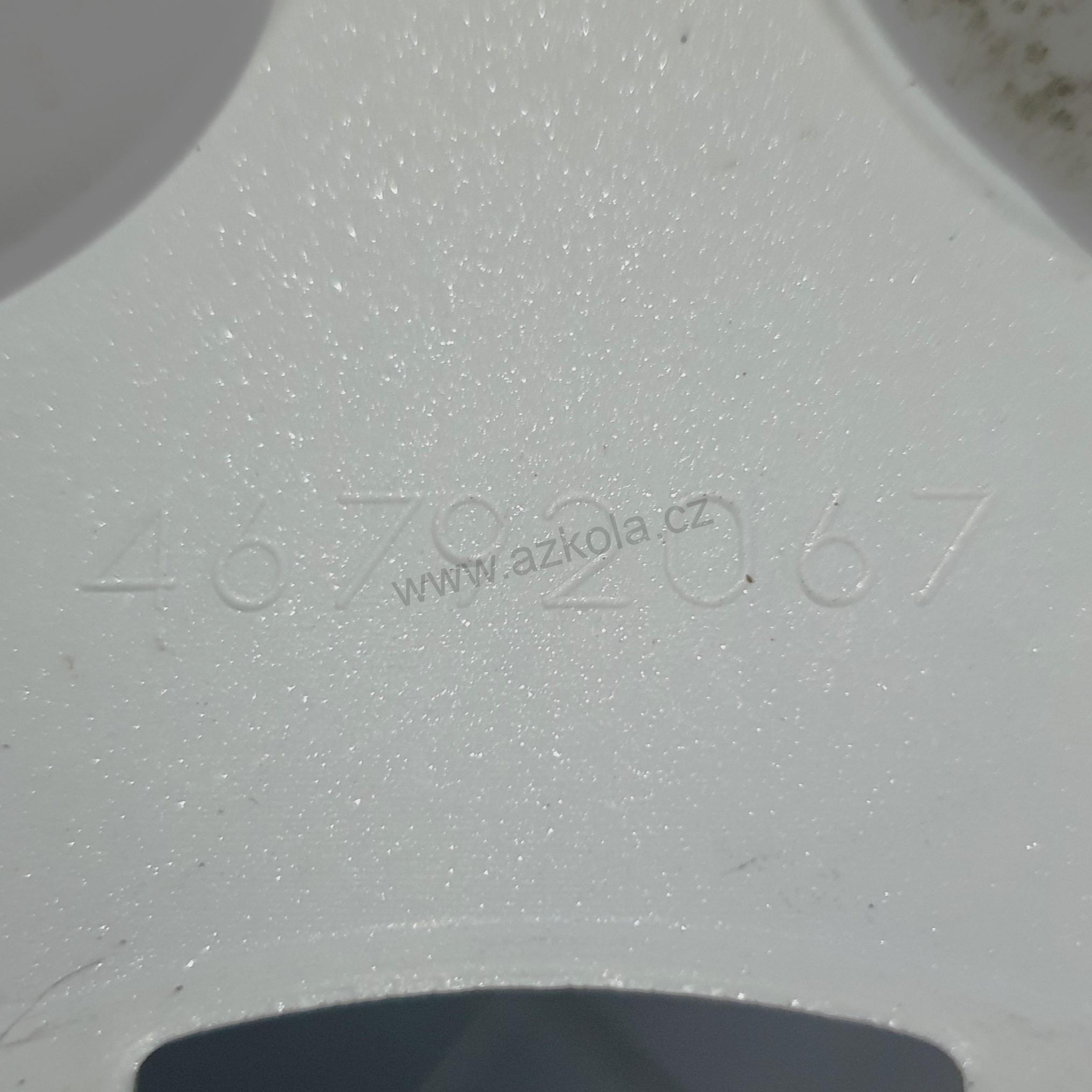 Originální poklice Alfa Romeo 15" 147 (použité)