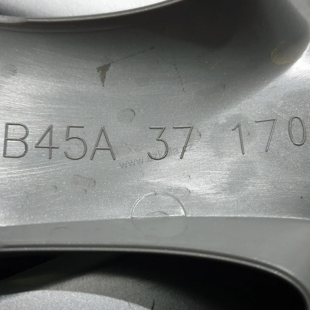 Originální poklice 16" Mazda 3 (použité)