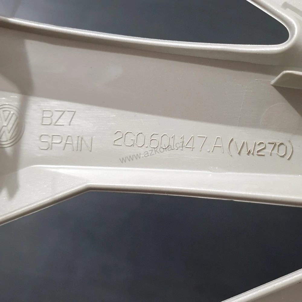 Originální poklice 15" Volkswagen Fox (použitá)