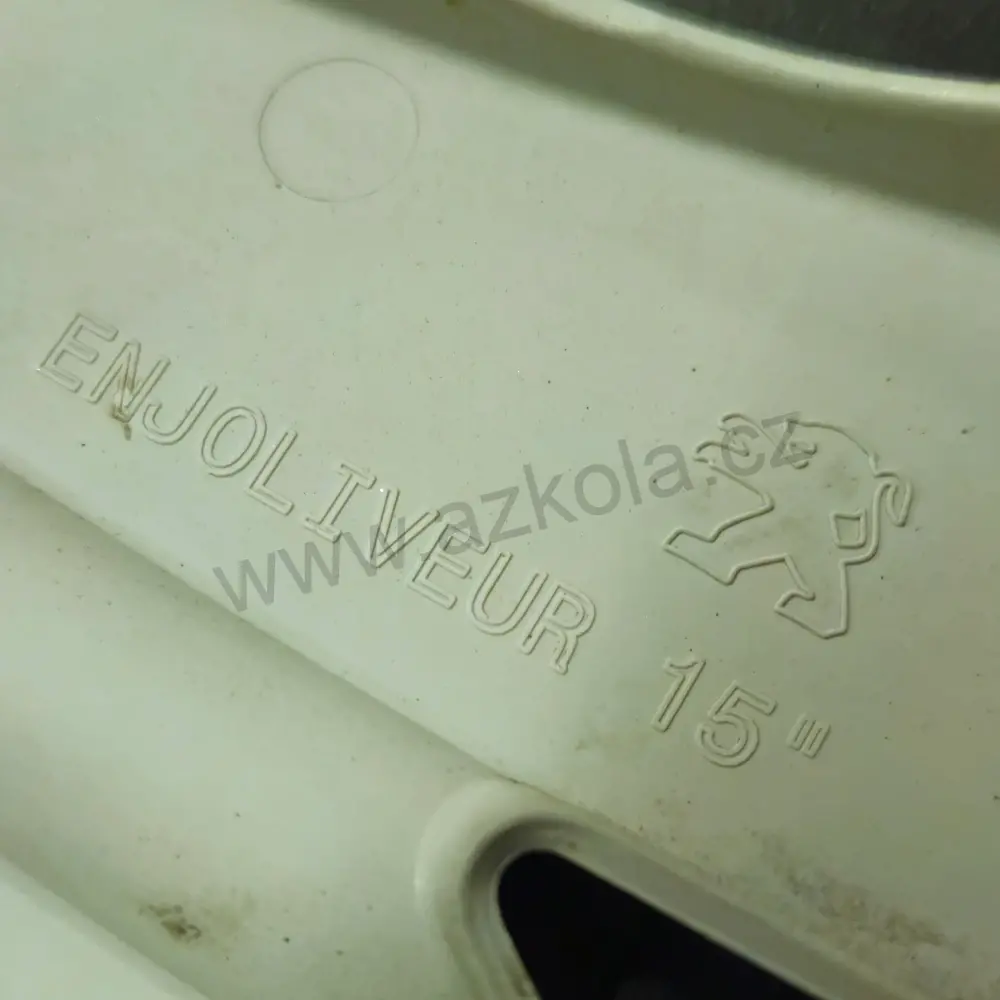 Originální poklice Peugeot 15" 208 (použité)
