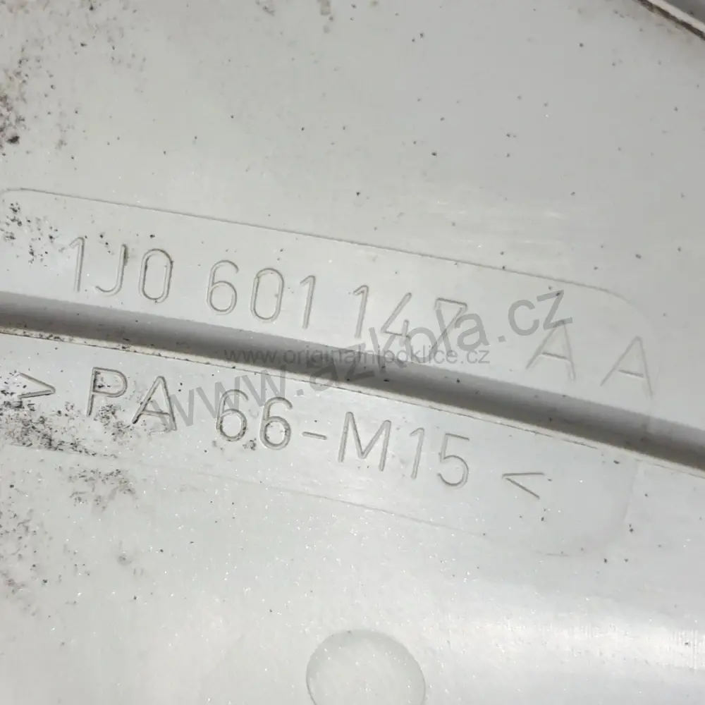 Originální poklice Volkswagen 16" Jetta, Touran (použitá)