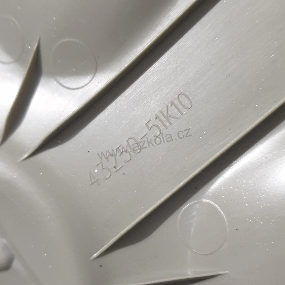 Originální poklice 14" Suzuki (bazarové, použité)