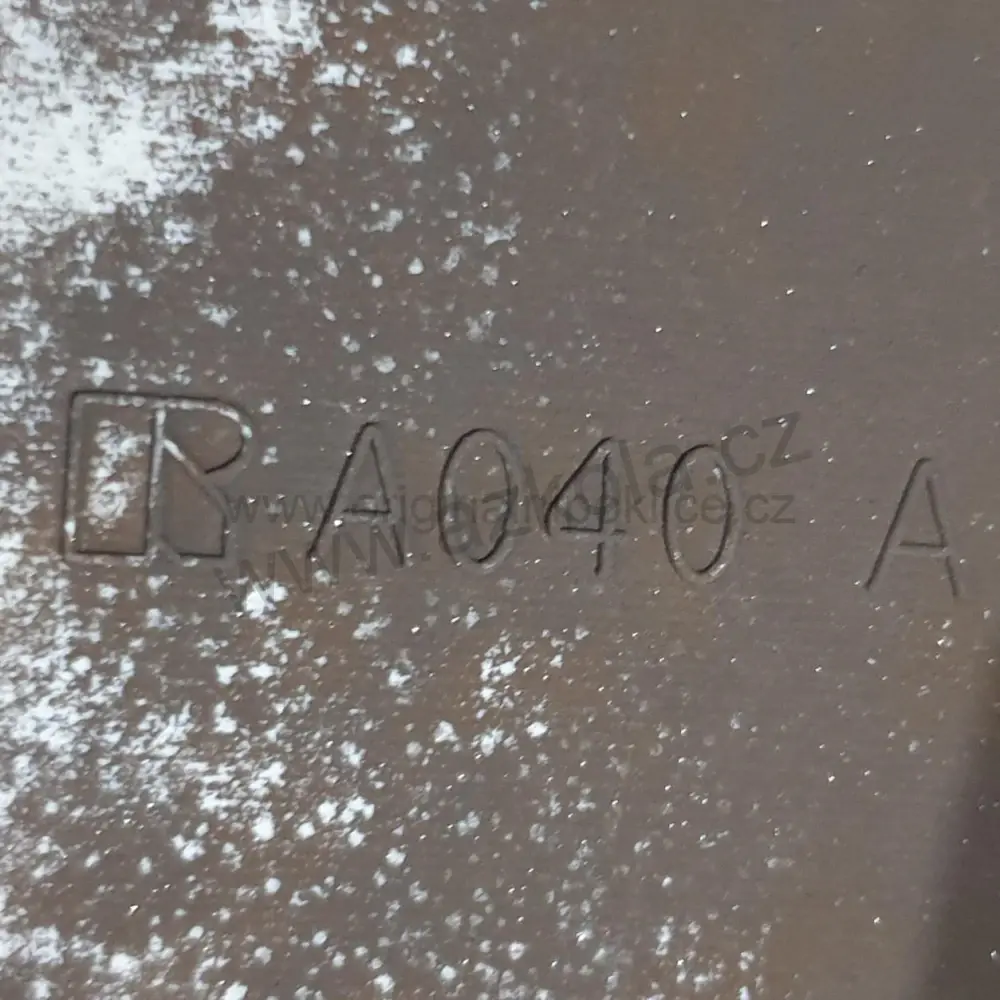 Originální poklice Mitsubishi 16" Lancer (použité)