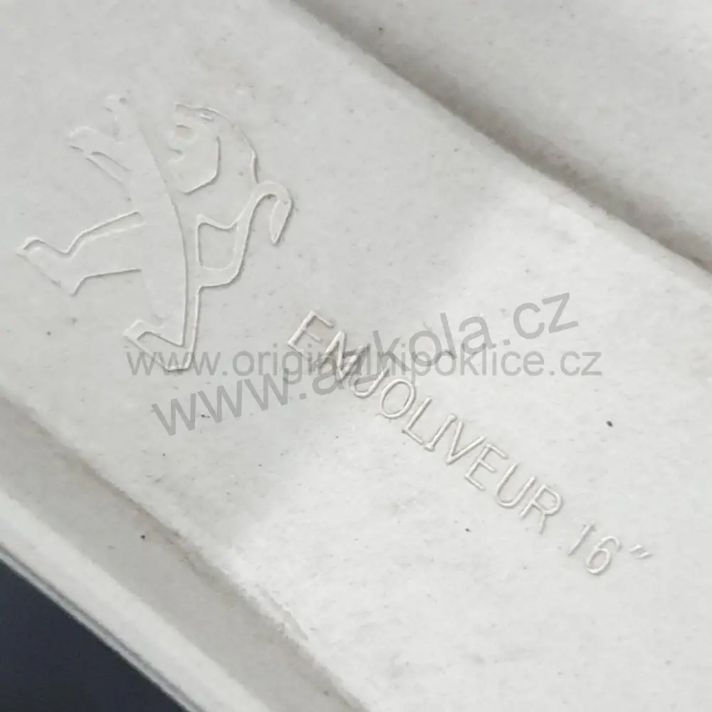 Originální antracitové poklice Peugeot 16" Rifter, Partner (použité)