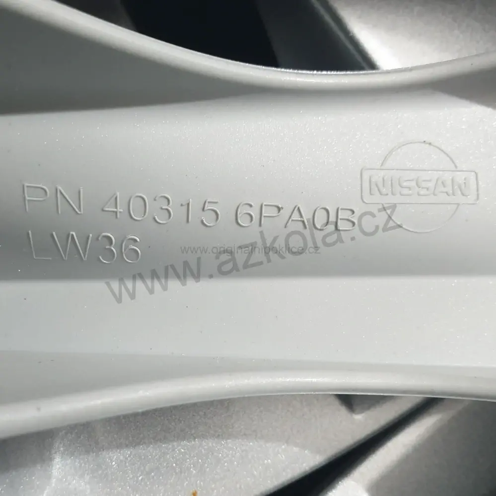 Sada originálních poklic Nissan 16" Qashqai, Sentra (zánovní)