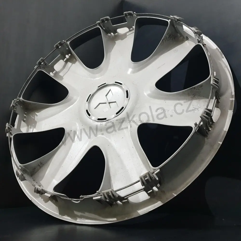 Originální poklice Mitsubishi 16" Lancer (použitá)