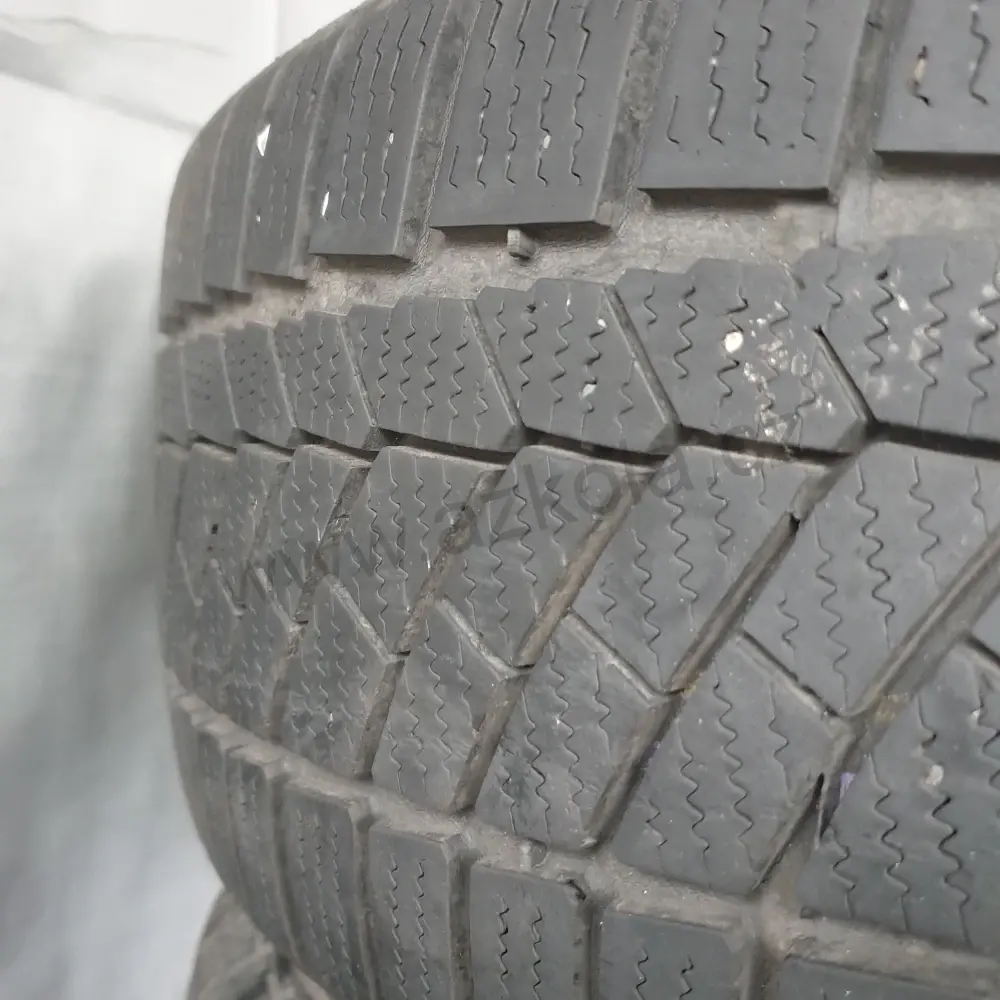 Sada zimních kol Opel 205/60 R16 č. AK59