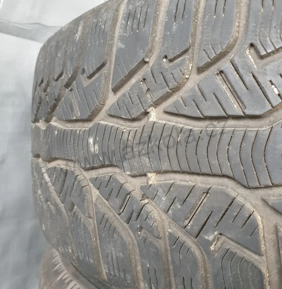 Sada zimních kol Mazda 205/55 R16 č. AK64