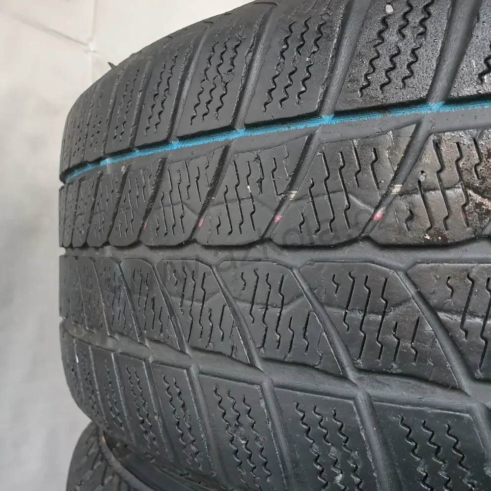Sada zimních kol Škoda 185/60 R14 č. AK77