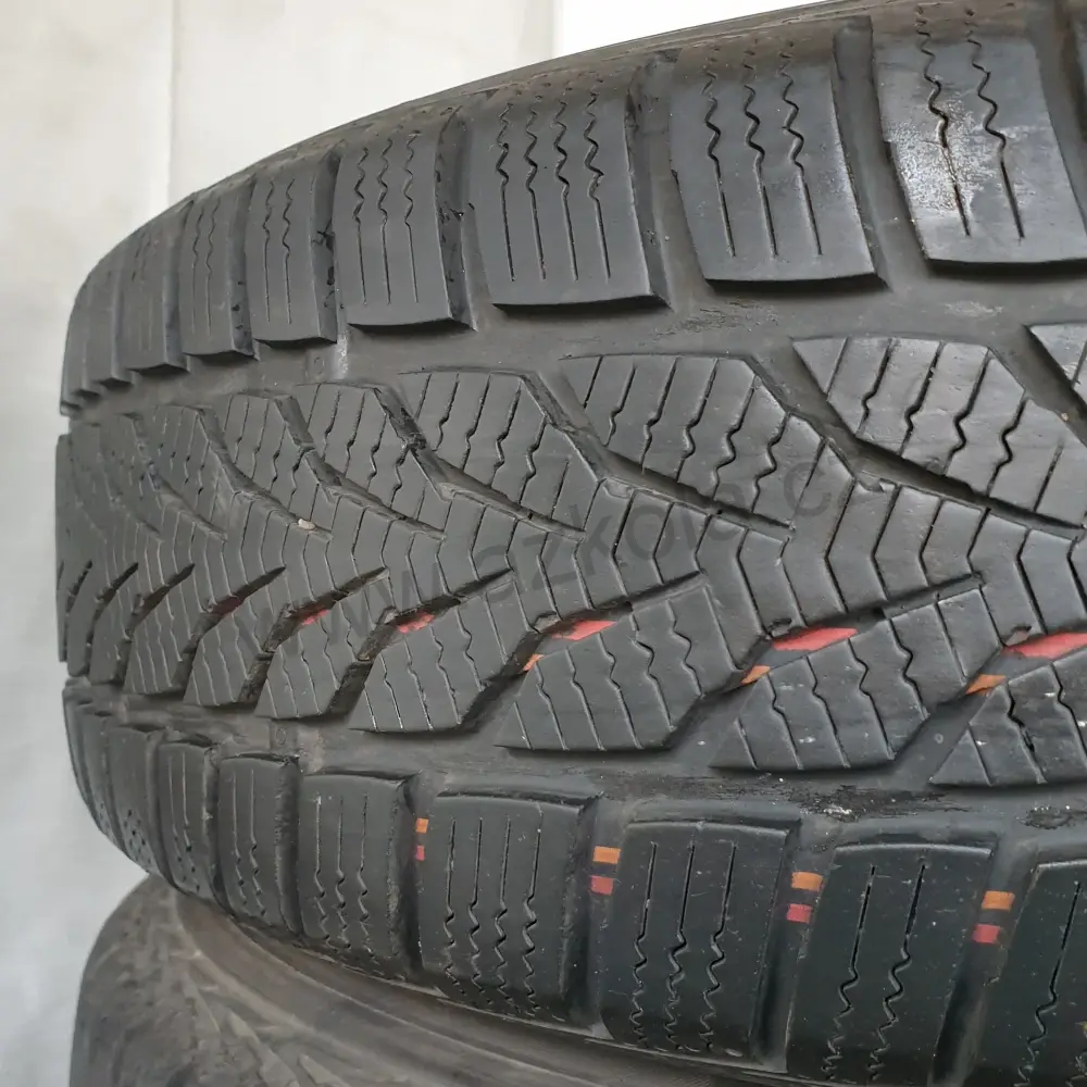 Sada zimních kol Renault, Peugeot 175/65 R14 č. AK78
