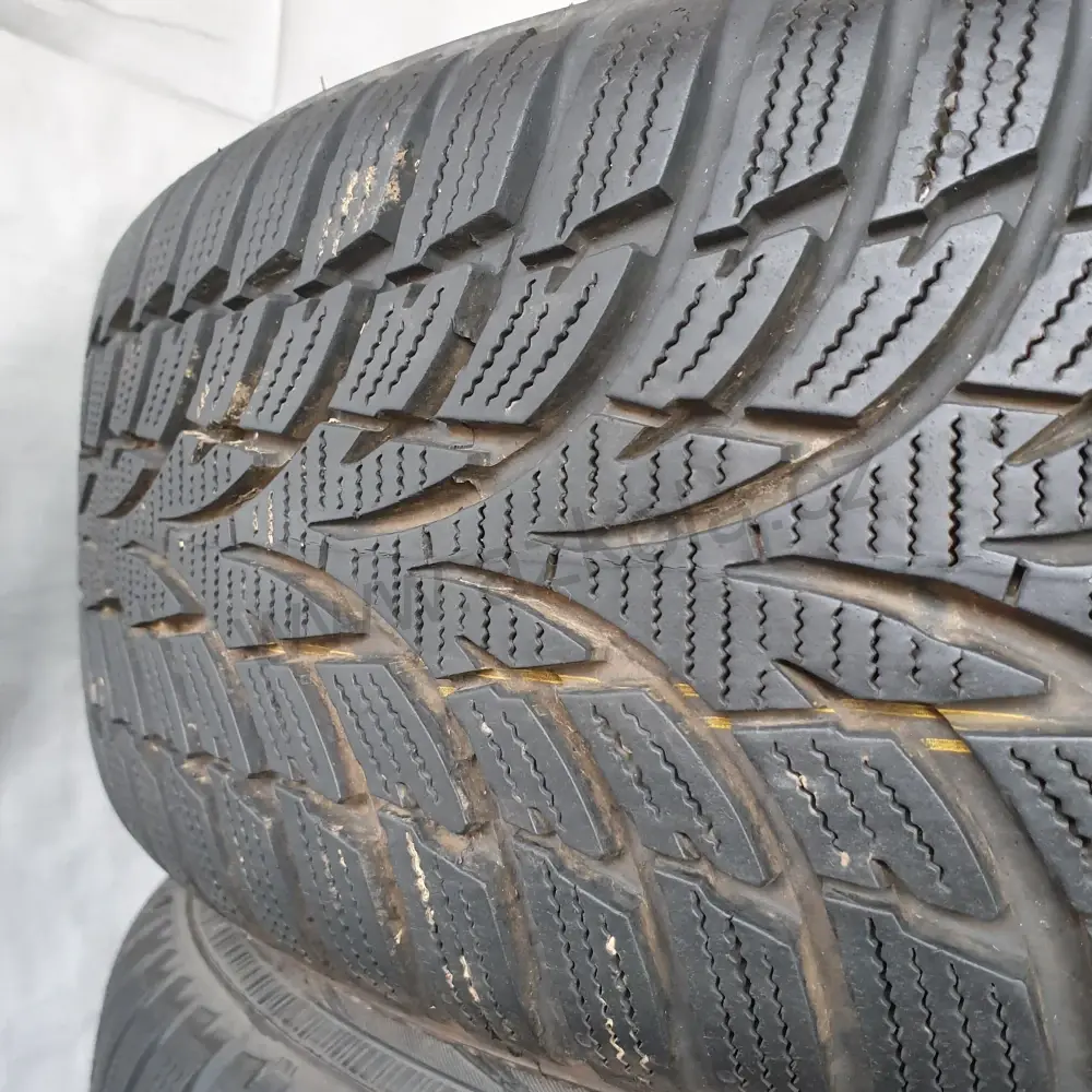 Sada zimních kol Hyundai 185/65 R15 č. AK88
