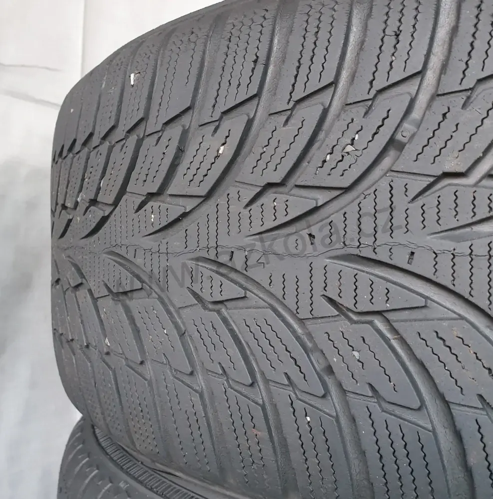 Sada zimních kol Škoda, Volkswagen, Seat, Audi 205/55 R16 č. AK89