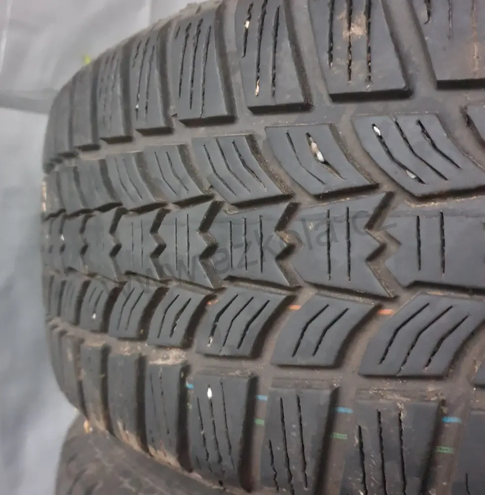 Sada zimních kol Ford 205/55 R16 č. AK36