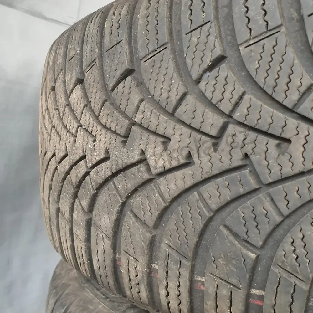 Sada zimních kol Škoda, Volkswagen, Seat, Audi 205/55 R16 č. AK35