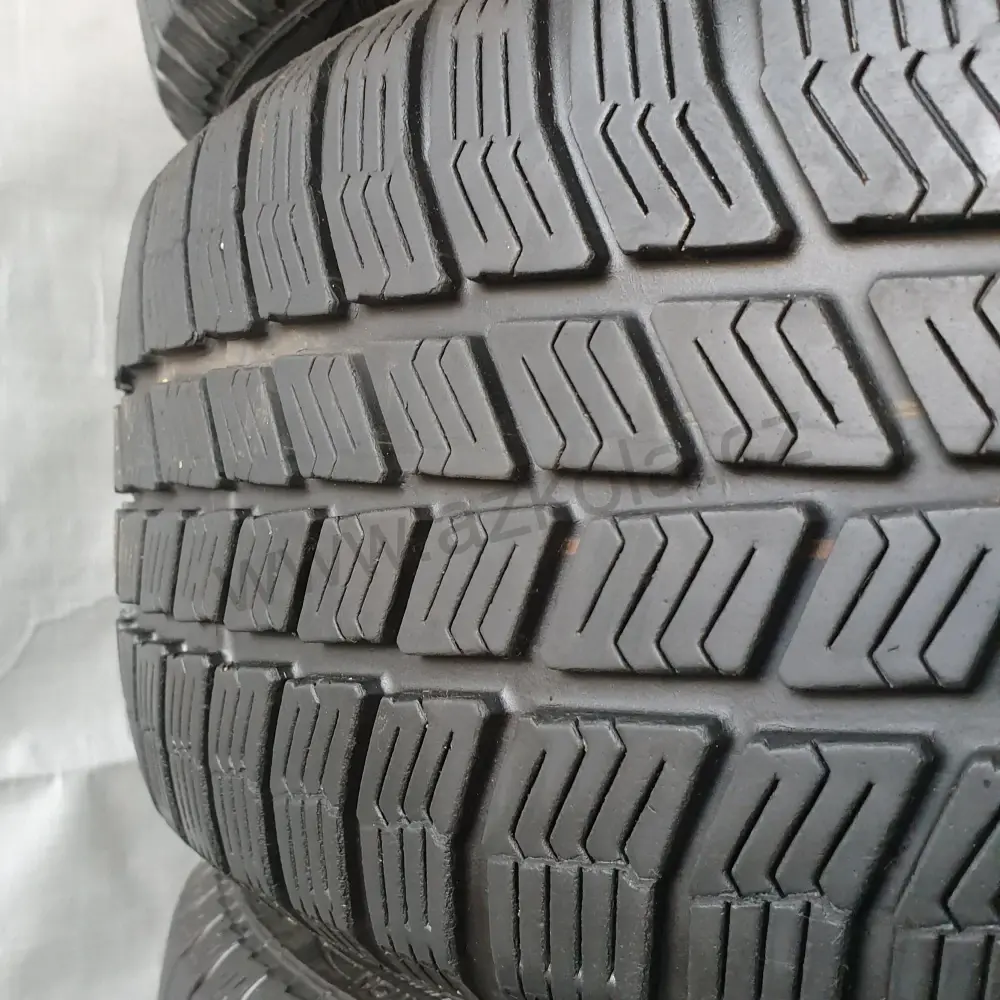Sada zimních kol Škoda, Volkswagen, Seat, Audi 185/60 R15 č. AK12