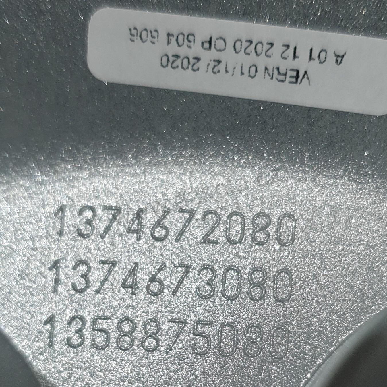 Středové poklice na 15" disky Typ B